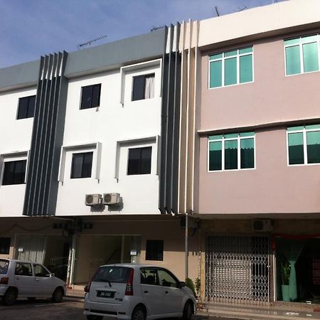 Oyo 90114 Home Rest Hotel Johor Bahru Exterior foto